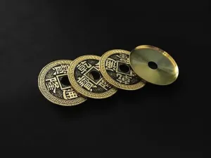 and Ribbon Magic Tricks Close up Magic Three Coins Penetrate on/Off Ribbon Magic Illusions Gimmick Props for break beg jolt molecule Magicians MOMOMAGE 3.8 cm Chinese Coins 