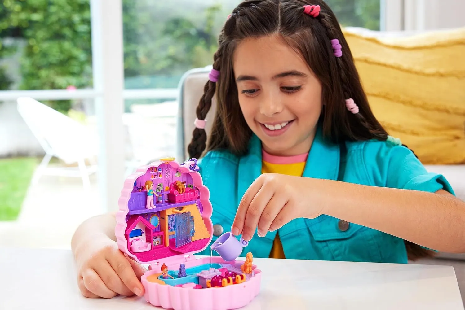 Dolls & 12 Accessories, Including 2 with Color Change Polly Pocket Groom & Glam Poodle Compact Playset nobility Yuan auger with 2 Micro 