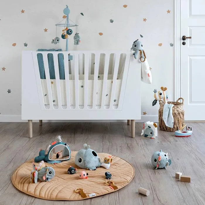 Done by Deer - Activity floor mirror