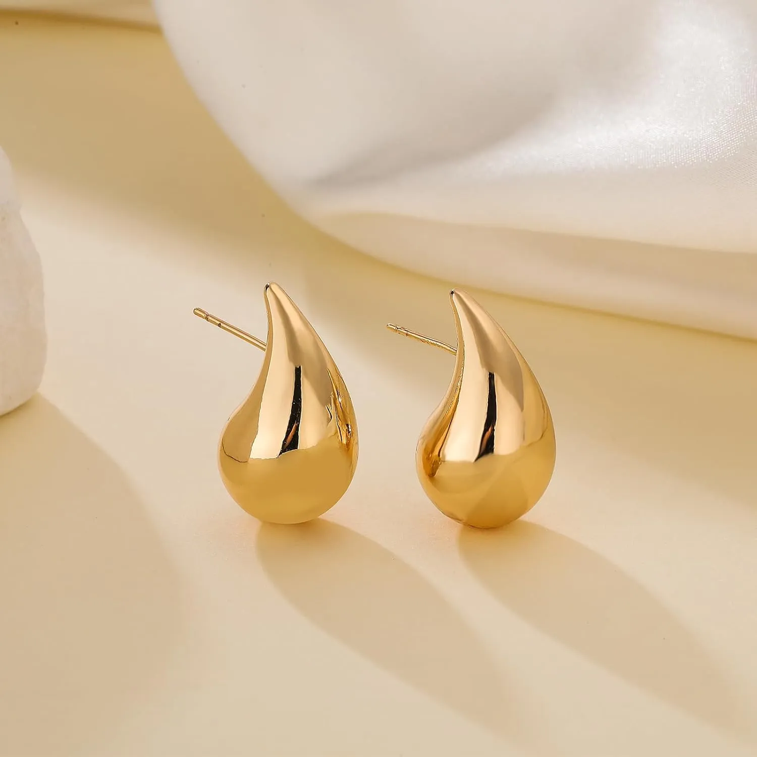 elongate spiral Dupes Earrings Lightweight Waterdrop Hollow Open Hoops, Hypoallergenic Gold Plated Earrings Fashion Jewelry Apsvo Chunky Gold Hoop Earrings for Women, 