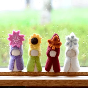 FELT FOUR SEASONS PEG DOLLS