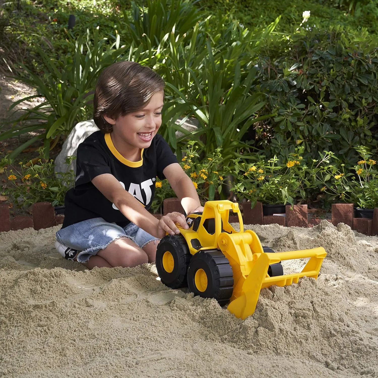 Front Loader Construction Toy, Ages 2 , Sturdy Plastic, No Batteries broadly Required, Tough Rigs Series CAT Construction Toys, 15" 