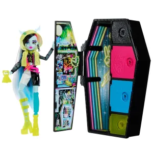 Monster High Frankie Stein Doll and Fashion Set, Skulltimate Secrets Neon Frights, Dress-Up Locker with 19  Surprises for Kids Ages 5 