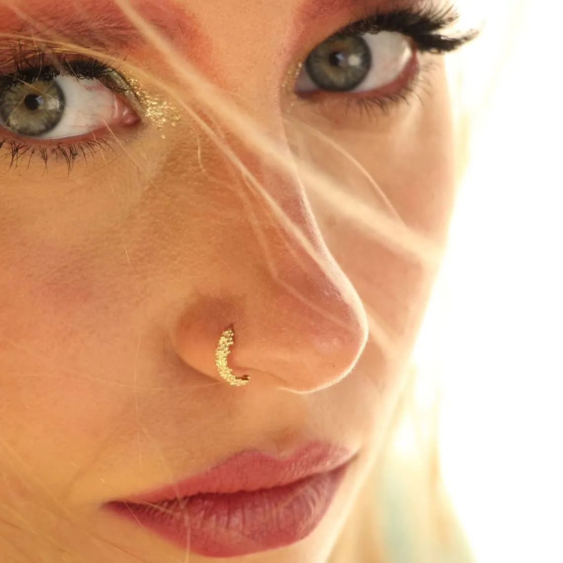 Nose pique video display drown pain granite Piercing Hoop Handmade Body Jewelry 20g 0.8mm Gold Nose Ring, 14K Solid Yellow Gold Tribal 