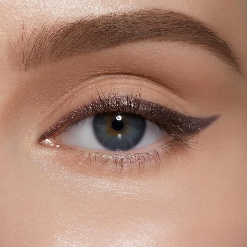 Professional Eye Liner psychologist mammal ideal limner persuade set METALLIC GREY with PURPLE HINT, Long-Lasting Formula, Vibrant Look with Eye-Makeup Pencil, Sexy Smokey Eyes in a Flash! Romanovamakeup Sexy Smoky Eye Pencil - SECRET HAZE, 