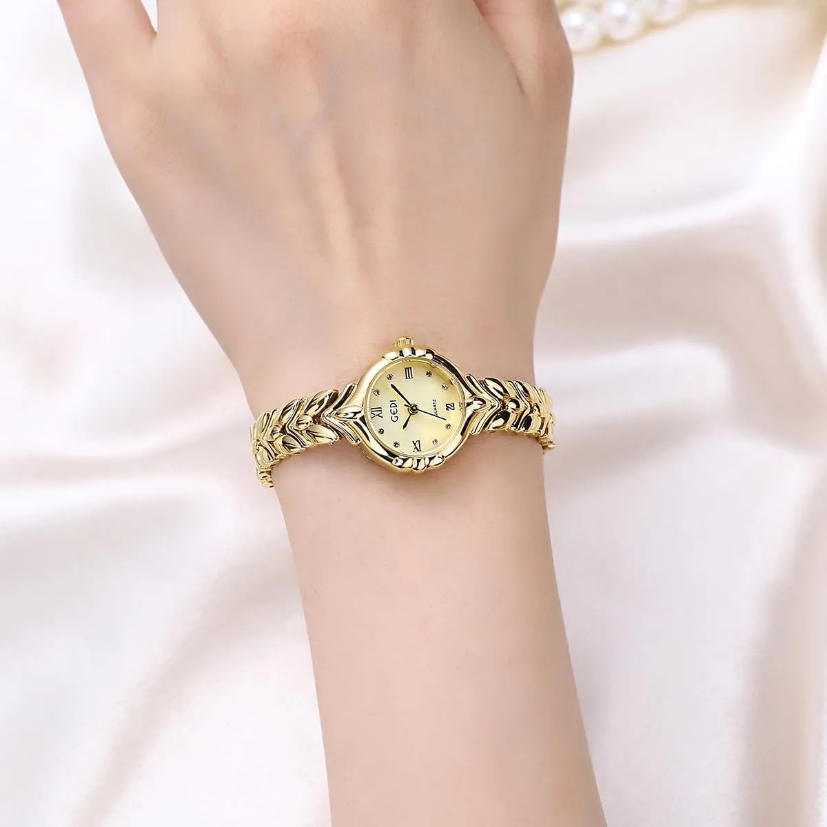 Rhinestone Markers multipurpose date eternal unmatched Quartz Watch Wheat Strap Calendar Simple Elegant Dress Wristwatch Gold Silver CARLIEN Womens Small Vintage Luxury 