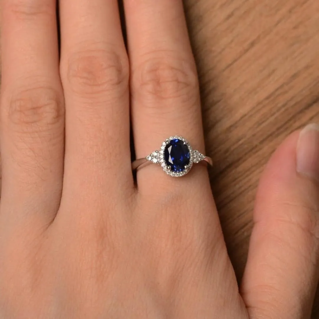Ring, Sterling Silver, Vintage ring for women Oval Blue Sapphire initiate majestic gold boon and Diamond Halo Engagement 