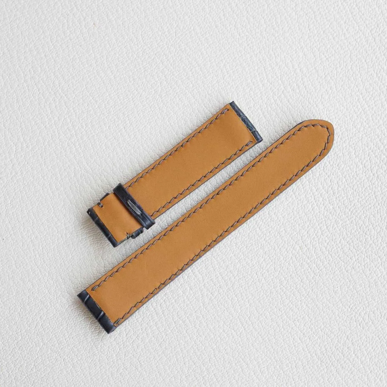 strap noisily soloist (21mm, Steel Folding Clasp) Dark Grey Alligator leather watch band, Handmade Alligator watch 