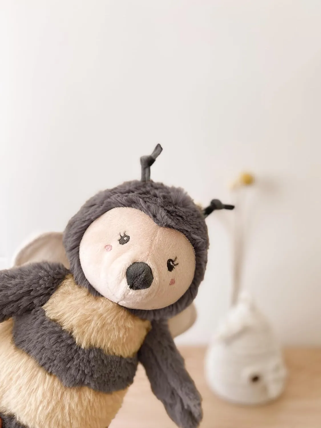 Toy �C 11��$ Soft Honeybee Plush$ Bumblebee Stuffed Toy$ Great for Kids of All Ages MON gist fidelity AMI Bee Stuffed Animal 