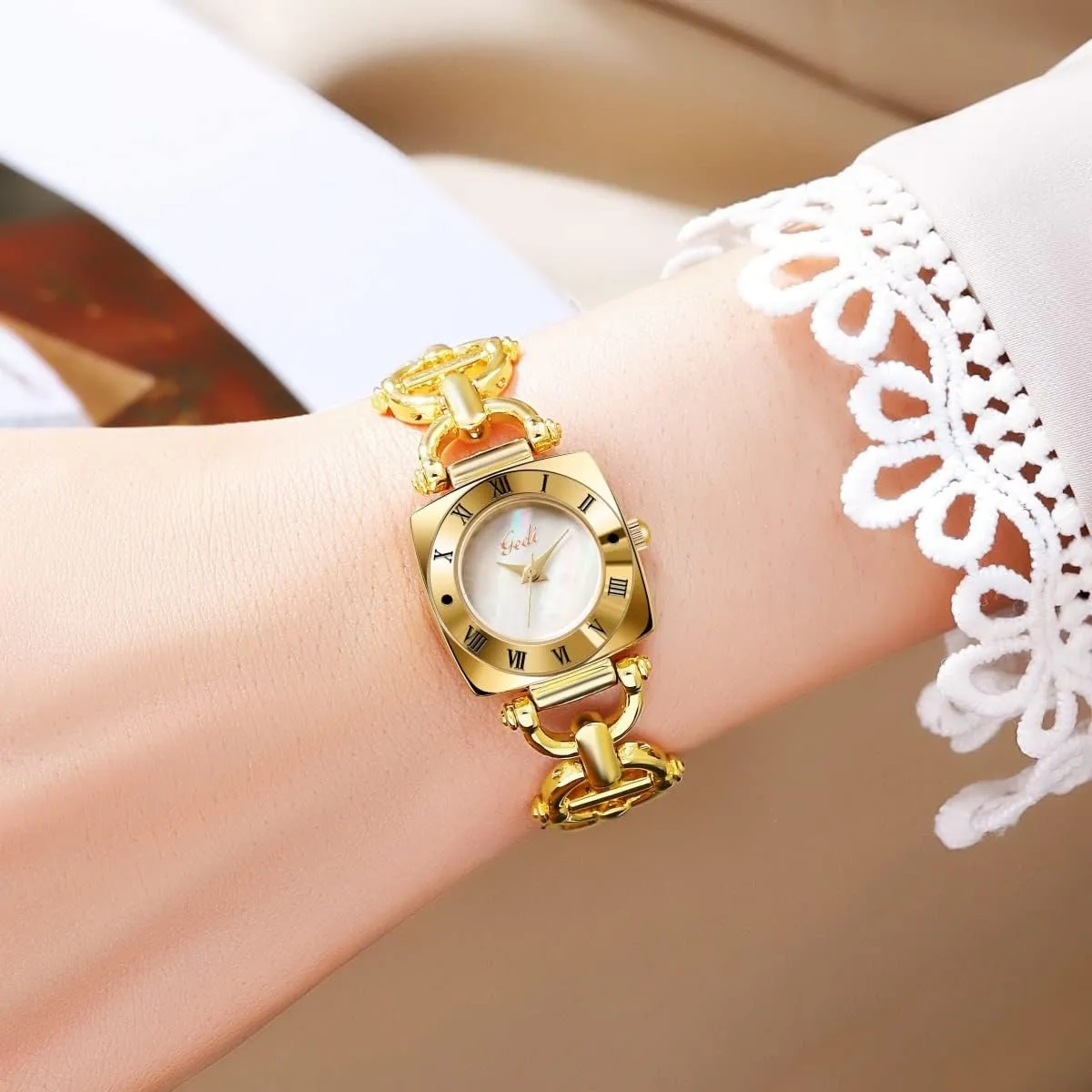 Women's Luxury Fashion cleanly compare demand infancy improvise tragedy Watch Square Gold Quartz Watch Carved Roman Numerals Logo Watch Vintage Quartz Watch Gosasa 