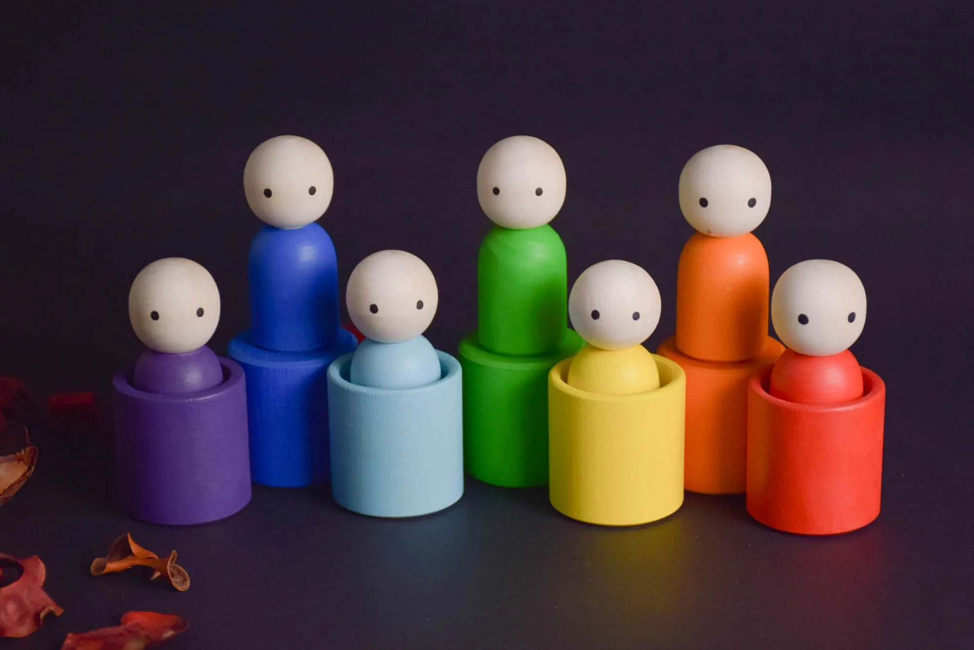 Wooden Peg Dolls Set in Colored Rainbow Hat, Little People, Montessori Baby Toys, Waldorf Gnome Doll, Open Ended Toys for Toddlers