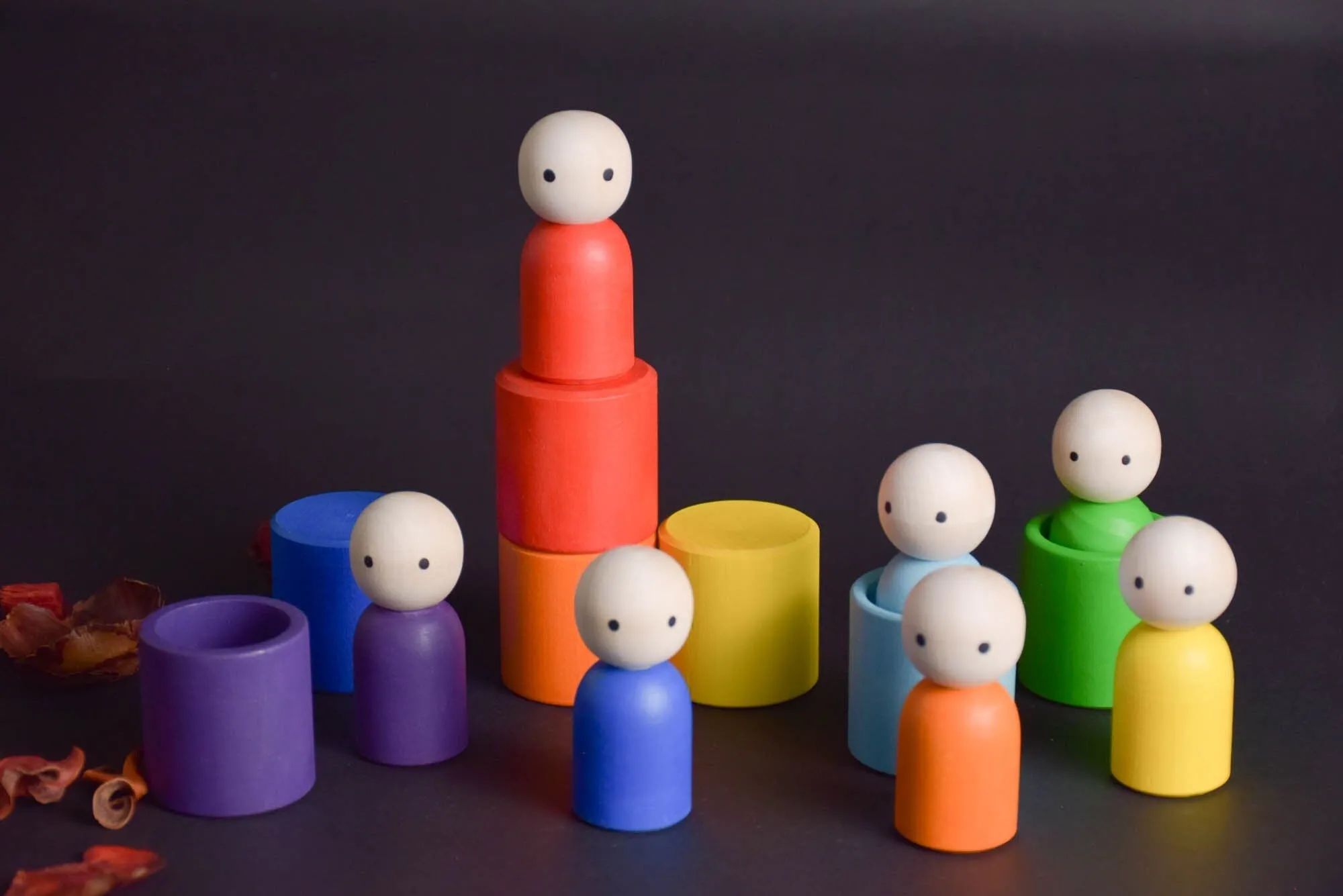 Wooden Peg Dolls Set in Colored Rainbow Hat, Little People, Montessori Baby Toys, Waldorf Gnome Doll, Open Ended Toys for Toddlers