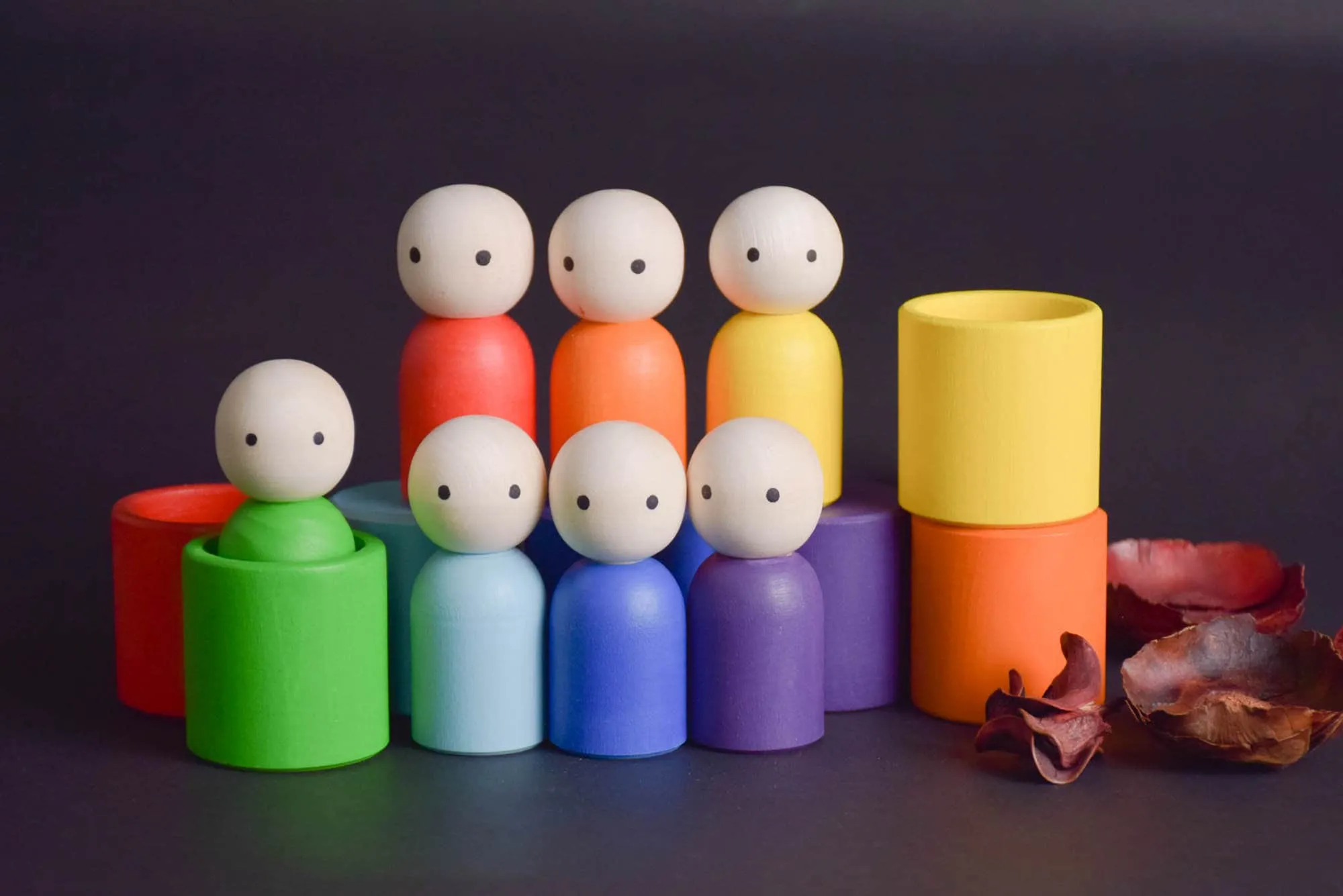 Wooden Peg Dolls Set in Colored Rainbow Hat, Little People, Montessori Baby Toys, Waldorf Gnome Doll, Open Ended Toys for Toddlers